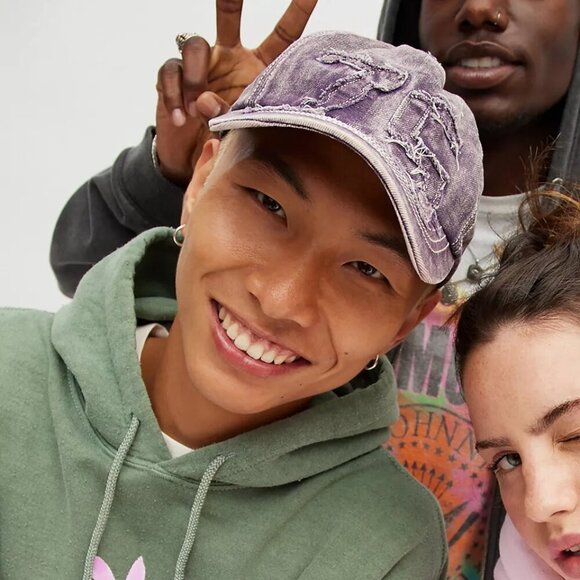 NWT Urban Outfitters Sun Bleached Patch Purple Dad Hat - Picture 4 of 5